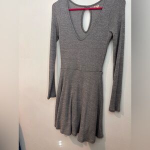Elegant Gray Long Sleeve Dress